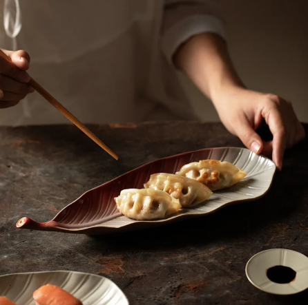 Japanese Retro Leaf Sushi Platter